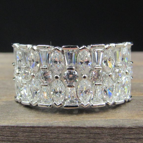 Jewelry - Size 8 Sterling Silver Ornate Cubic Zirconia Ring